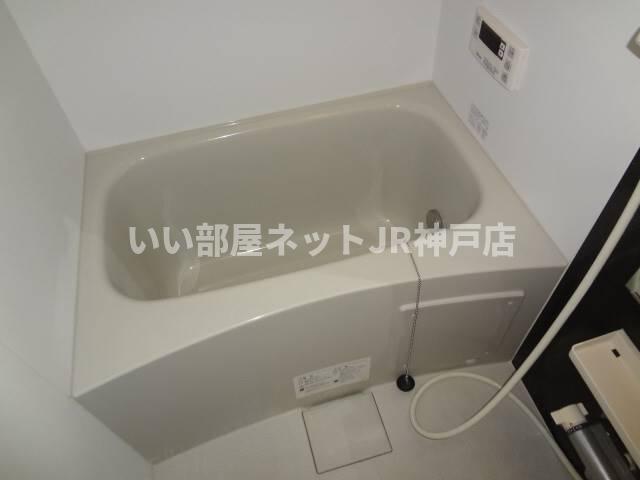 バス・シャワールーム　バスルーム