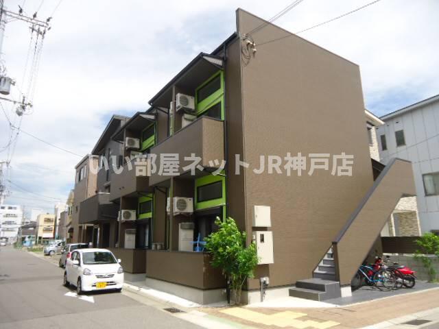 建物外観　ラ・ヴィータ川西
