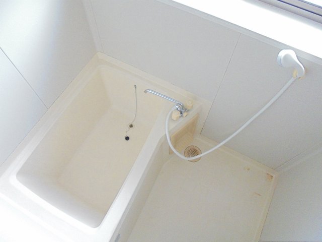 バス・シャワールーム　窓付き