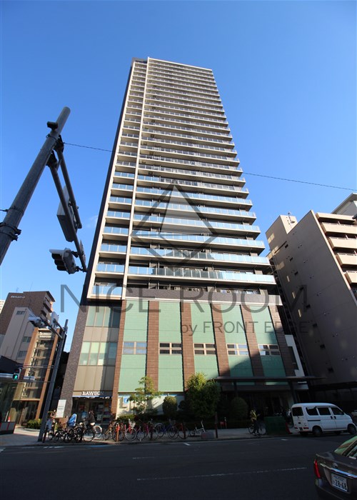 松屋タワーの建物外観