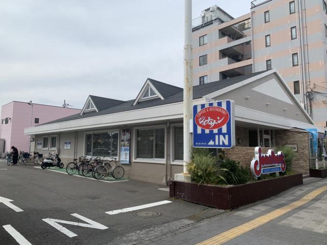 飲食店　ジョナサン国立富士見台店（飲食店）まで281m