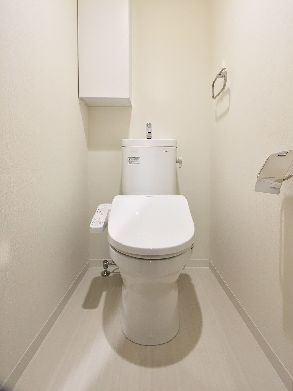 トイレ　別部屋の写真です