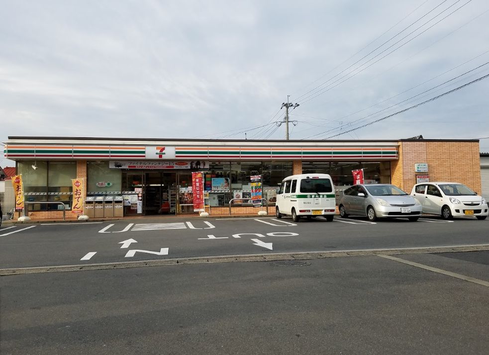 【大村市植松のアパートのコンビニ】