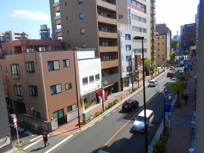 【立川市高松町のマンションのバルコニー】