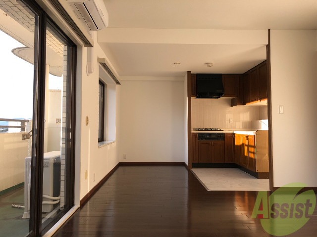 居室・リビング　広くてキレイなＬＤＫが広がっていて、充実した生活が送れそう。