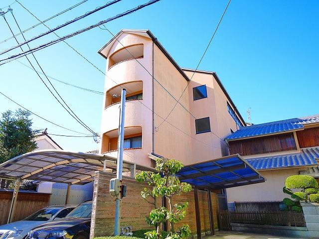 建物外観　女性専用のマンションらしい可愛い外観です