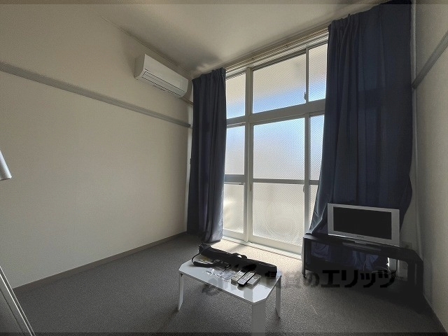 居室・リビング　洋室