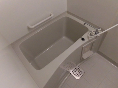 バス・シャワールーム　きれいなお風呂です