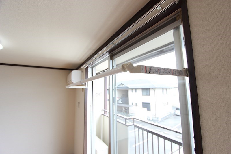 その他設備　室内物干し完備です