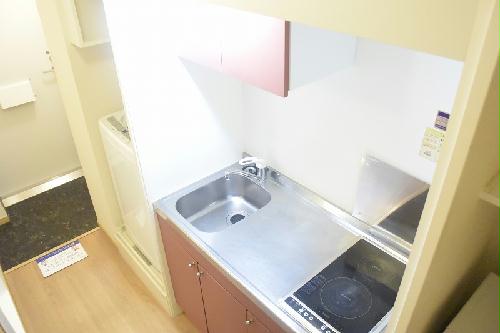 キッチン　安全性に優れたラジエントヒーターです!!