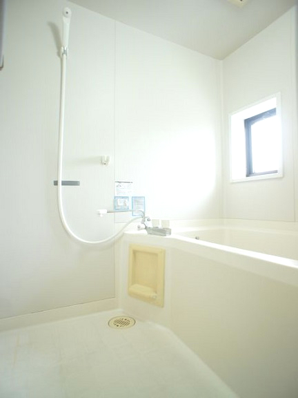 バス・シャワールーム　のんびりできるタイプ！