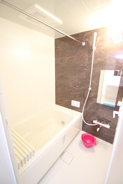バス・シャワールーム　モデルルームの写真です
