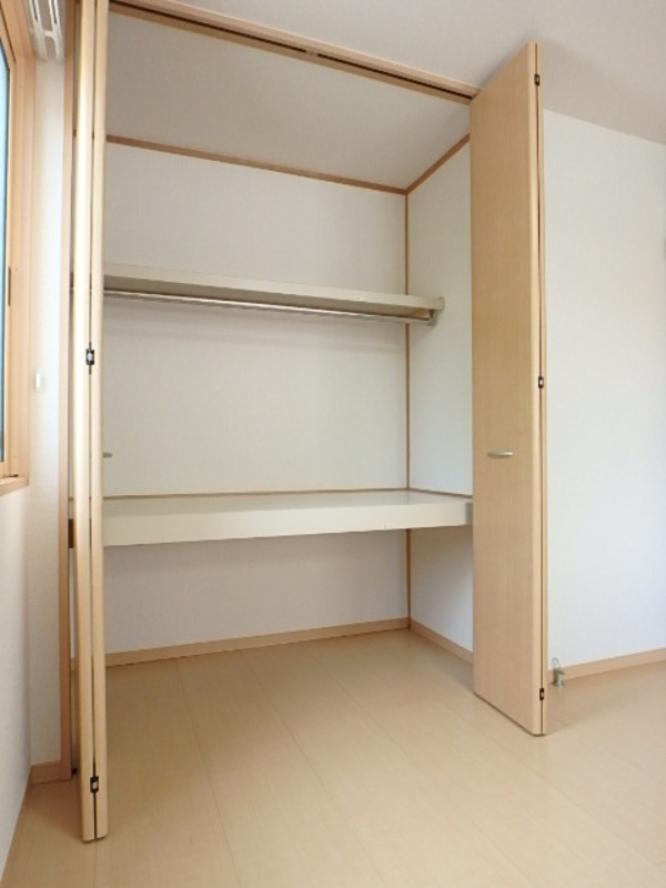 収納　図面と現状に相違がある場合には現状を優先
