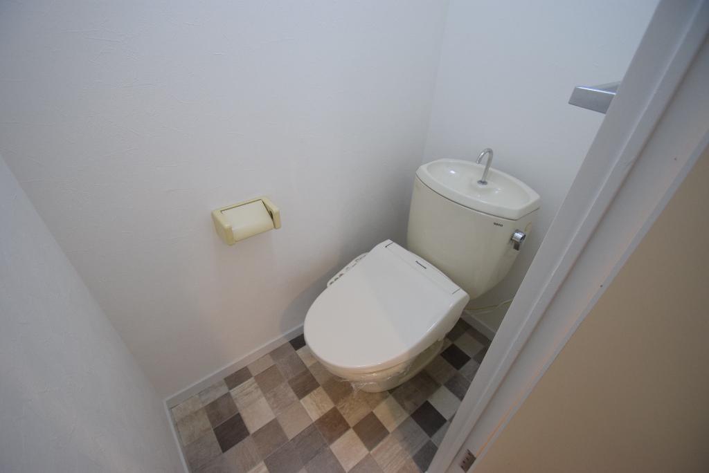 トイレ　シャワー付トイレ