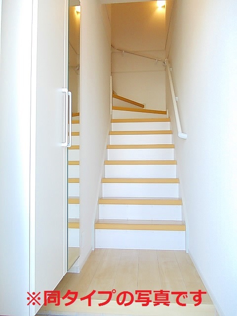 エム・エイチキューブド._内装_6