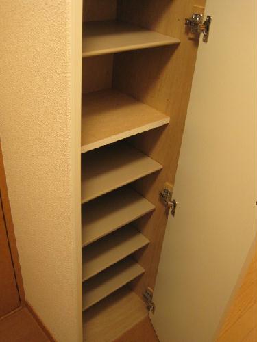 玄関　シューズボックス