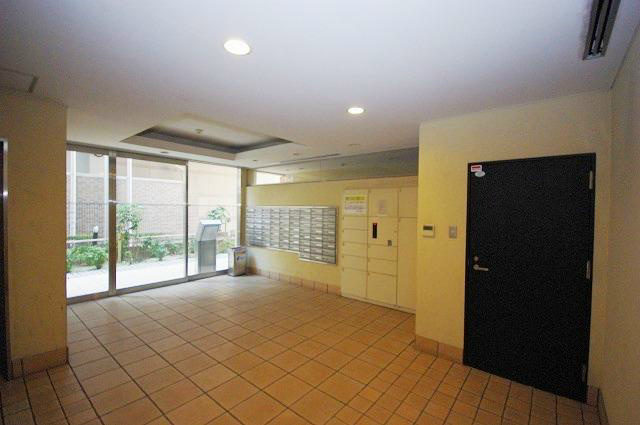 ロビー　※写真と異なる場合は現状優先。