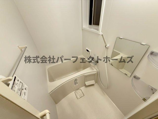 バス・シャワールーム　きれいなお風呂です