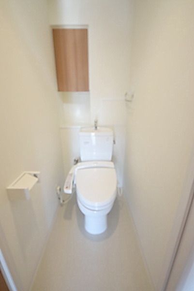 トイレ　★シャワートイレ★