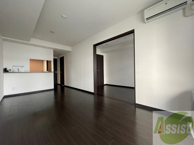 居室・リビング　広くてきれいなリビングです！快適に過ごせそうですね。