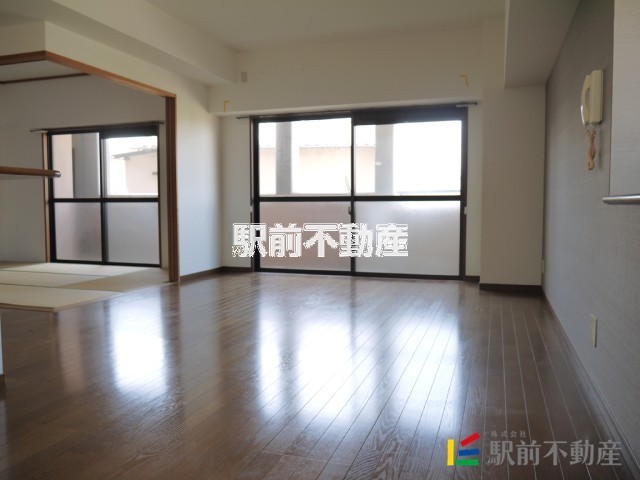 居室・リビング　同号室タイプ参考写真