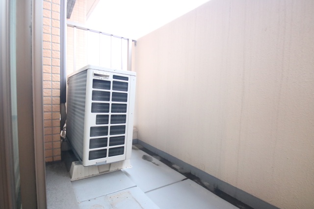 バルコニー　※別室の参考写真の為、現況優先です。