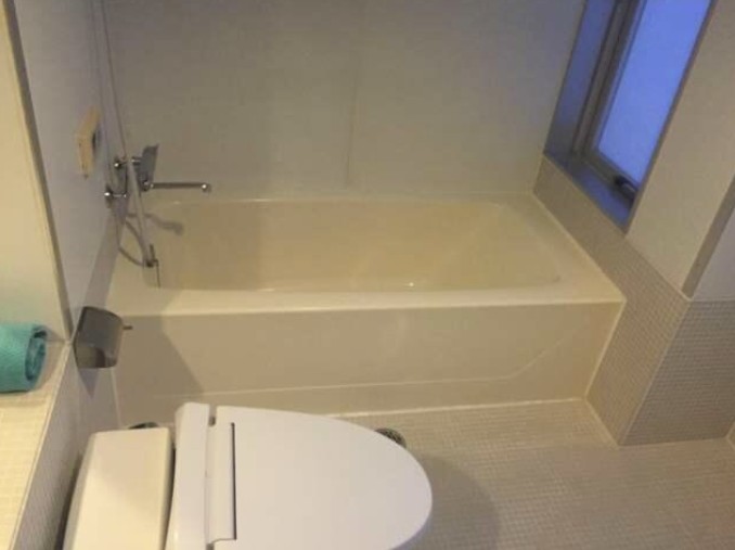 バス・シャワールーム　※別部屋参考写真