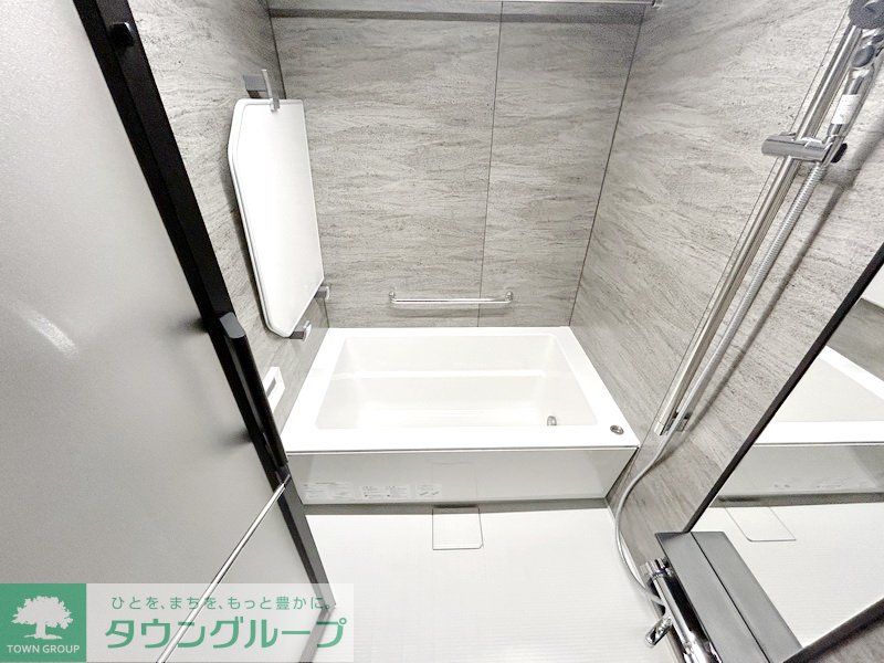 バス・シャワールーム　お部屋探しは株式会社　タウンハウジング　までお気軽にお問合…