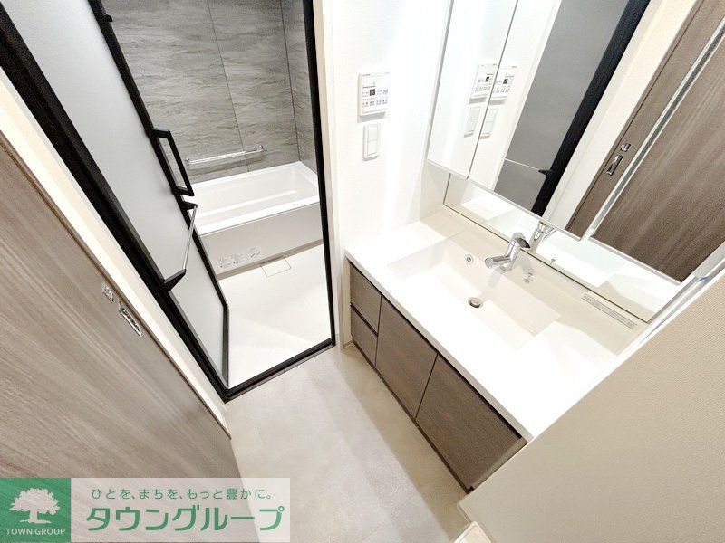 洗面設備　お部屋探しは株式会社　タウンハウジング　までお気軽にお問合…