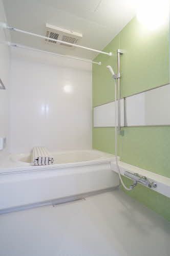 バス・シャワールーム　浴室