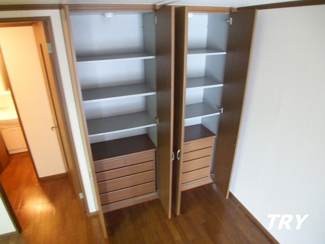 収納　リビング収納