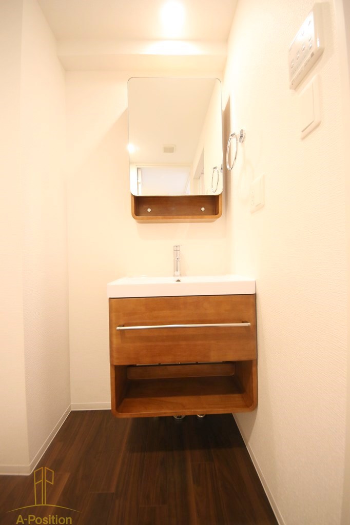 洗面設備　ラシーヌ瓦屋町