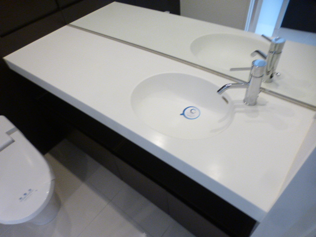 洗面設備　洗面設備