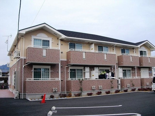 建物外観　「シャネル」の外観です