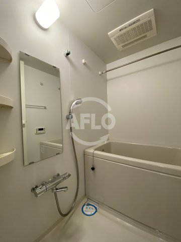 バス・シャワールーム　リセス大阪イースト　風呂