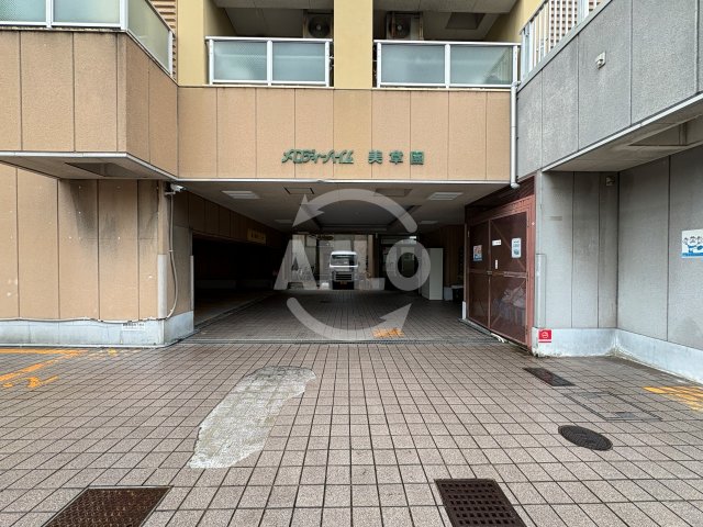 エントランス　メロディーハイム美章園　エントランス