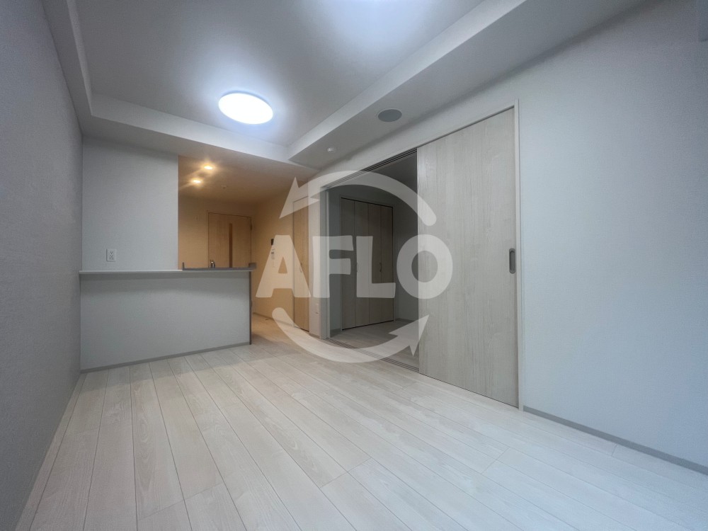 居室・リビング　Fuku島之内（フク島之内）　リビング