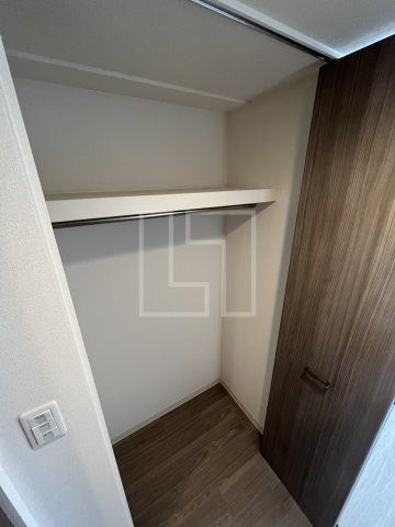 収納　プレサンス南堀江　クローゼット