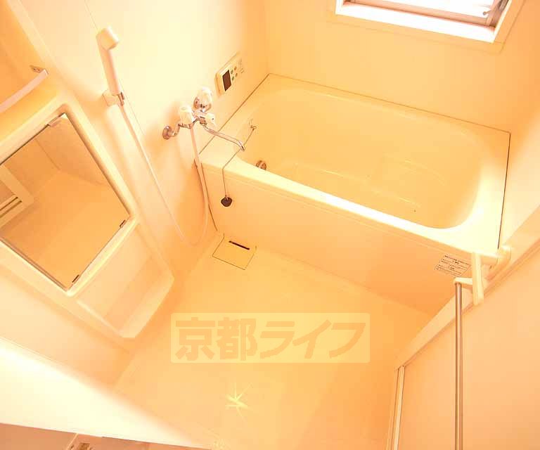 バス・シャワールーム　バスです。