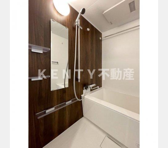 バス・シャワールーム　お風呂です