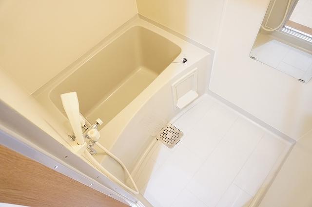 バス・シャワールーム　浴室