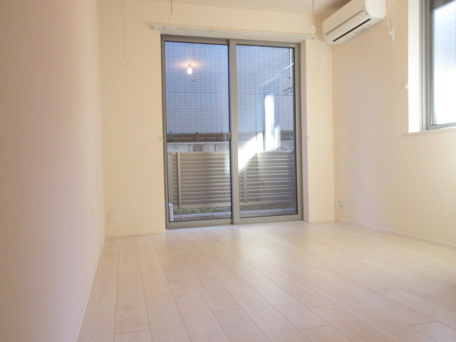 居室・リビング　洋室