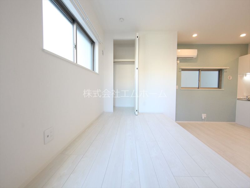 その他部屋・スペース　洋室4.1帖　クローゼット付（収納充実してます）