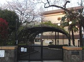 小学校　練馬区立 開進第四小学校（小学校）まで445m