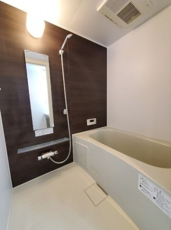 バス・シャワールーム　図面と現状に相違がある場合には現状を優先