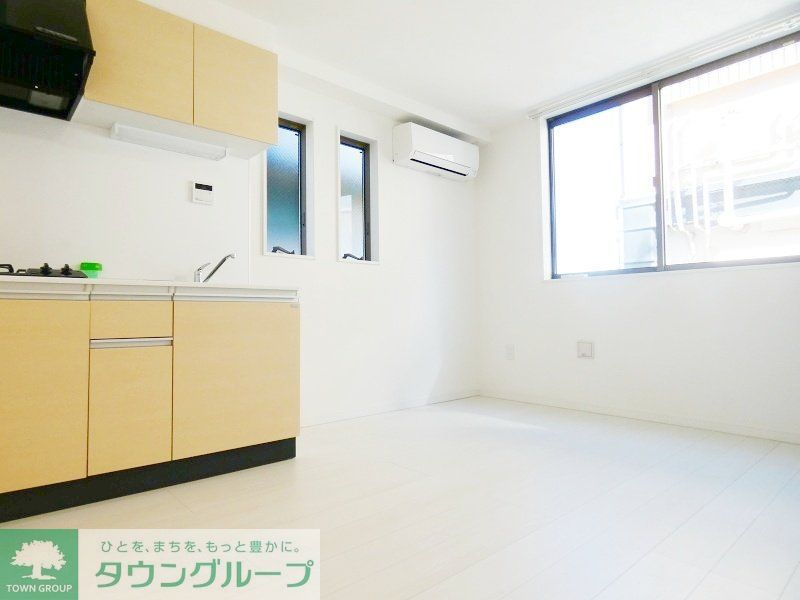 居室・リビング　キッチン