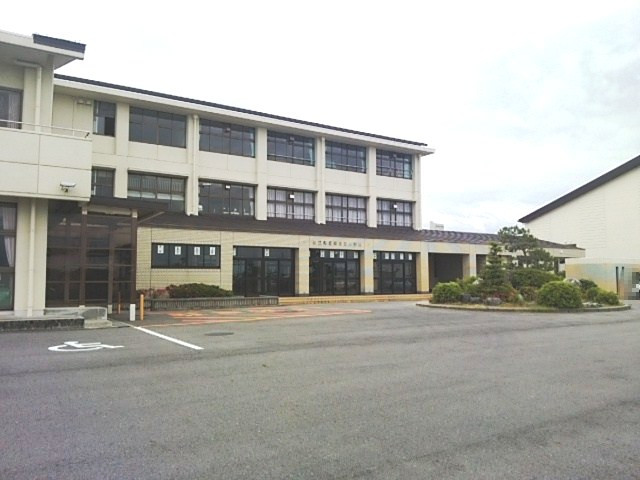 小学校　竹原市立竹原小学校（小学校）まで5228m