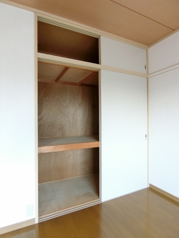 収納　図面と現状に相違がある場合には現状を優先