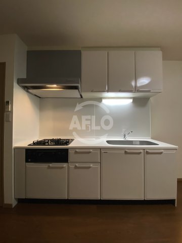 キッチン　レジデンス西梅田　システムキッチン