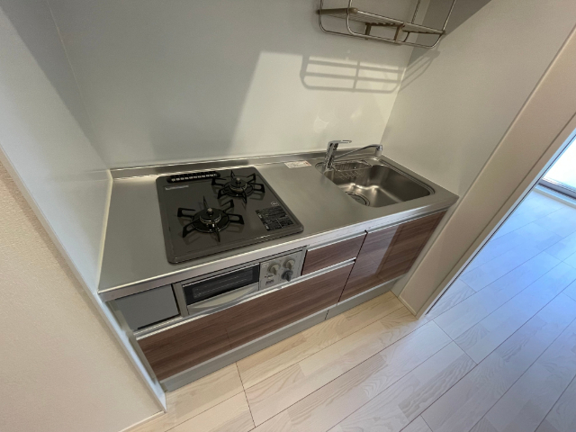 キッチン　グリル付きのシステムキッチン